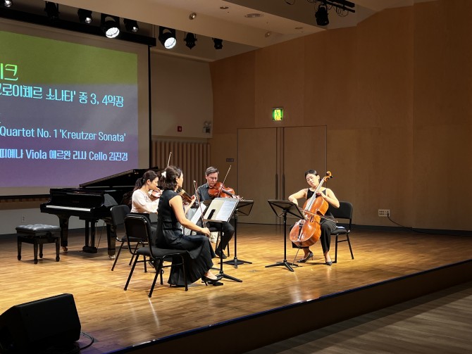 e7bf5a7ad6aae61c2b607dda6705fa5e_1750041